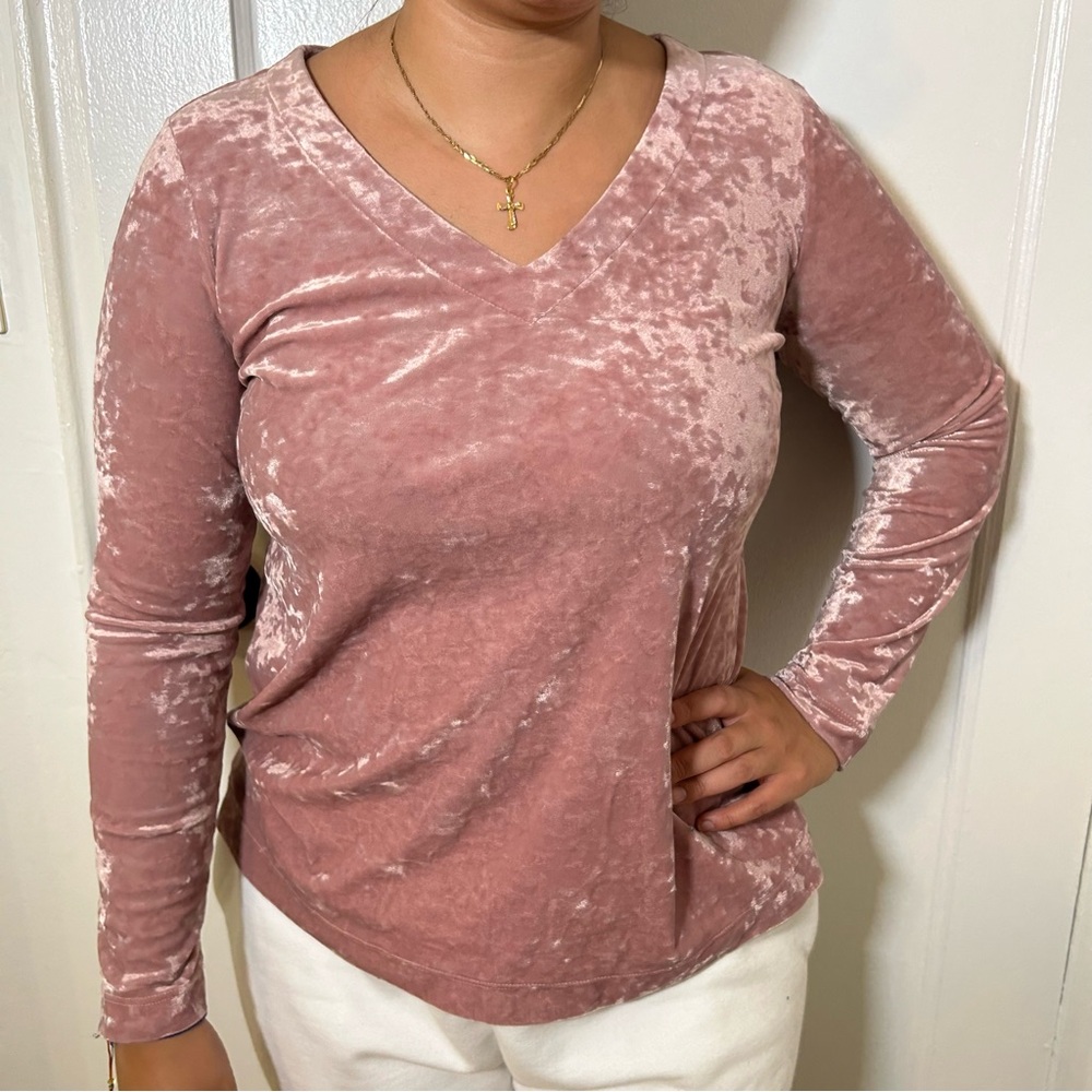 J.Jill crushed velvet pink v neck long sleeve shirt